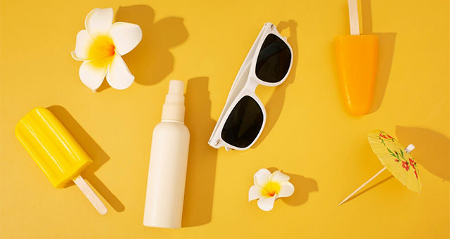 Spritz Away Your Summer Skin Woes With Sunscreen Sprays 