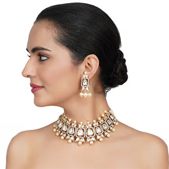 Auraa Trends Kundan-Polki Necklace Set