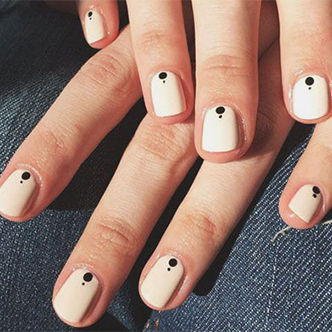 The French Manicure