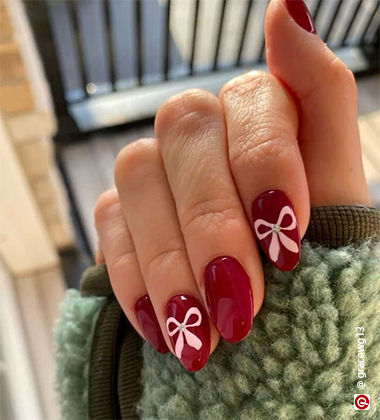 Bows Nail Art 