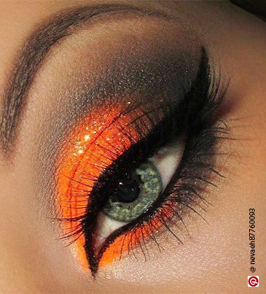 eye shadow looks - Halloween eye makeup