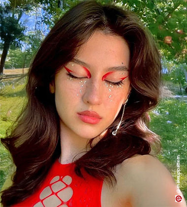 Nykaaland beauty festival
