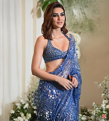 reception look for bride in saree
