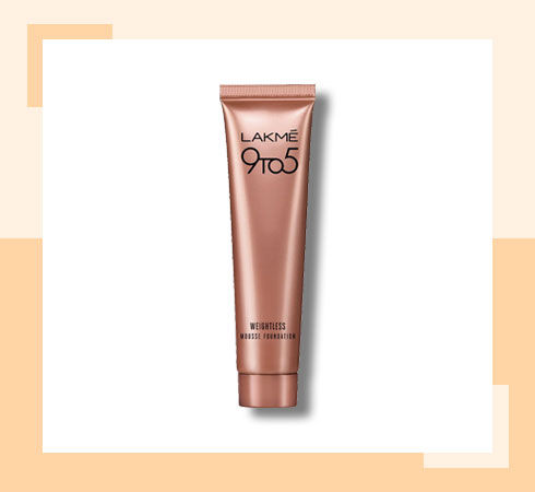 Lakmē 9 to 5 Weightless Mini Mousse Foundation